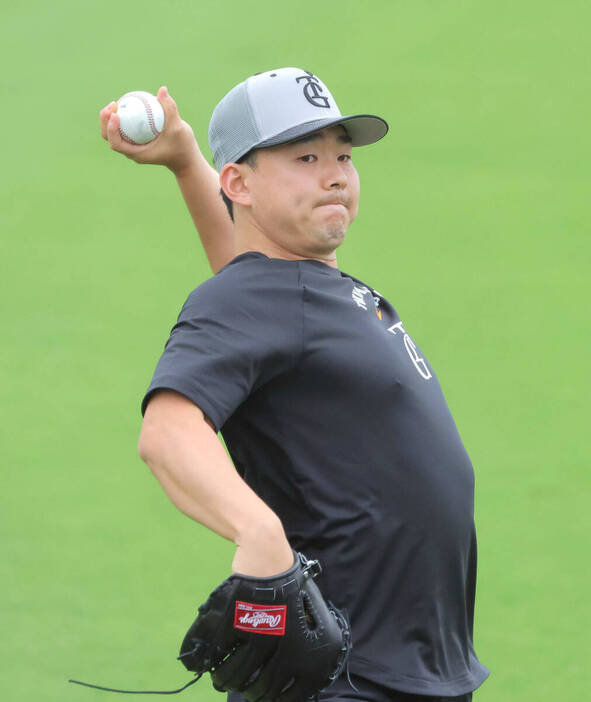 【巨人】小笠原慎之介が加入後初実戦　１イニング目は１安打１失点で最速１４８キロ…ファーム・リーグ阪神戦