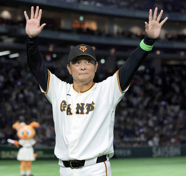 【巨人】橋上監督代行「素晴らしい投球でした」プロ初完投の井上温大を絶賛　５打点の中山礼都もたたえる…一問一答