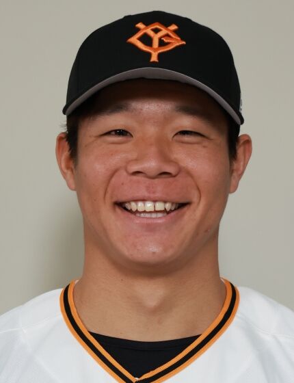 佐々木俊輔(巨) 123試合 .253 10本 39打点 9盗塁 OPS.717 wRC+116 WAR+2.0 ←こいつがポジられない理由ｗｗ